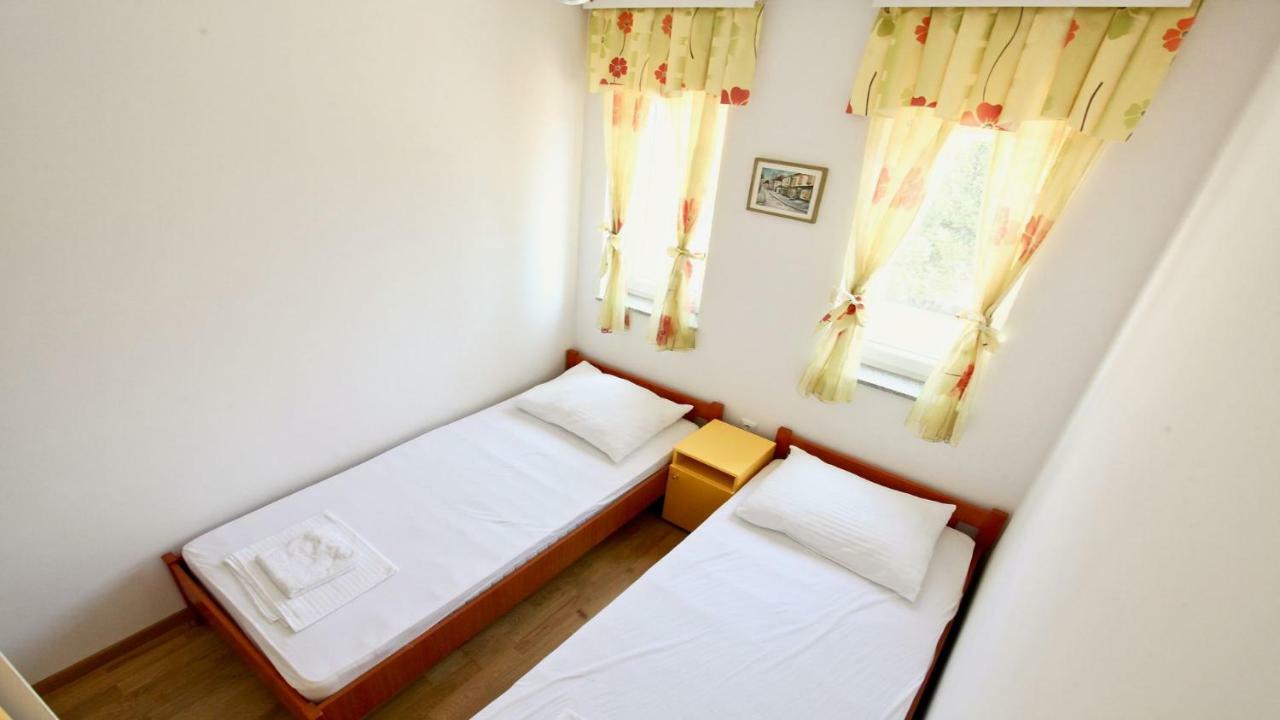 B88 Apartments - Vila Palma สเวติ ฟิลลิปปี ยาคอฟ ภายนอก รูปภาพ