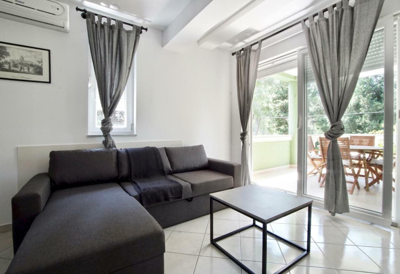 B88 Apartments - Vila Palma สเวติ ฟิลลิปปี ยาคอฟ ภายนอก รูปภาพ